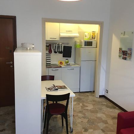 Mauro'S Studio Apartment Milano Exterior foto