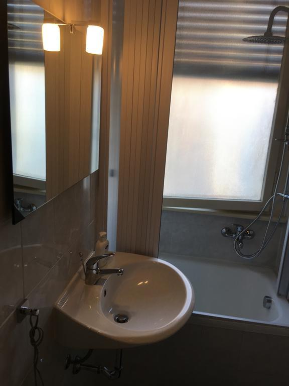 Mauro'S Studio Apartment Milano Exterior foto